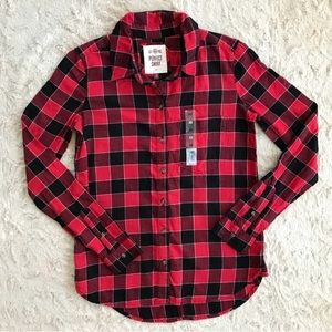 The Perfect Shirt - red and black flannel shirt